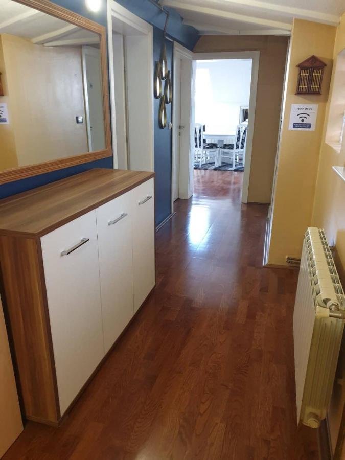 Apartman Lotos SJJ Buitenkant foto