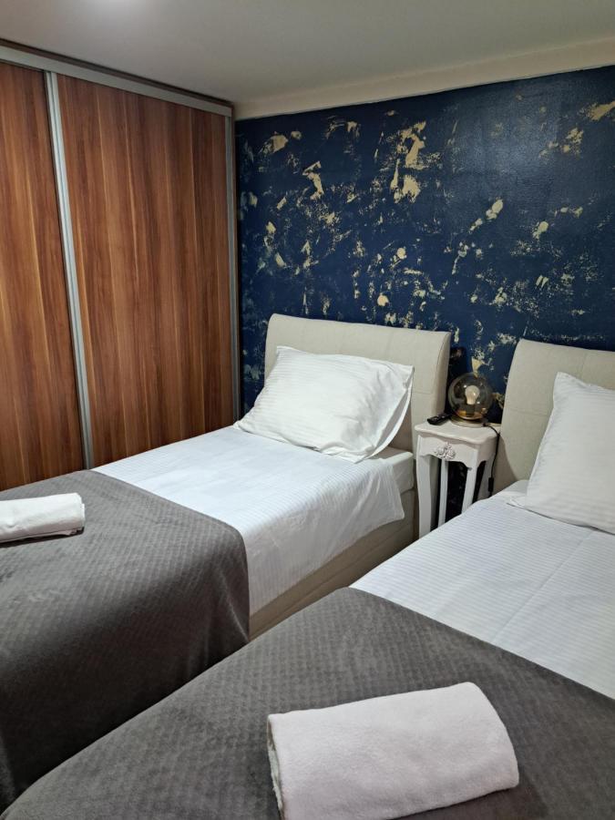 Apartman Lotos SJJ Buitenkant foto